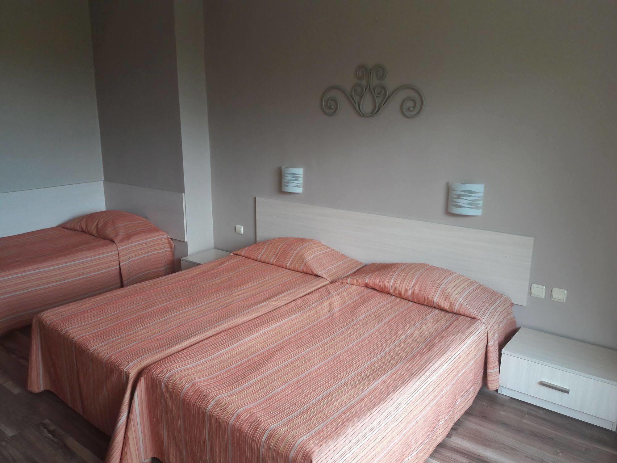 Motivi Hotel 산콘스탄틴앤헬레나 외부 사진